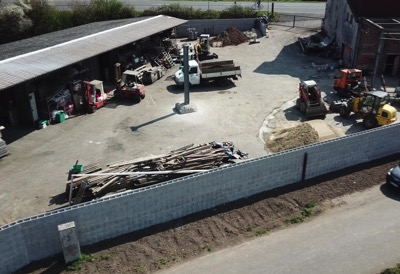 Kabel für Strom, Beleuchtung und Videoüberwachung können bereits im Beton verlegt werden